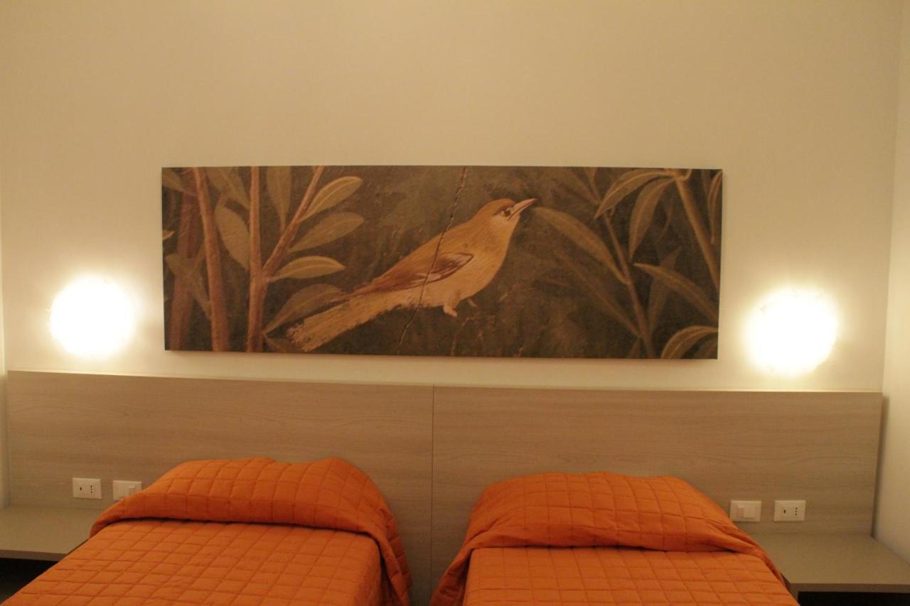 Italia Apartment Ortobotanic Garden Naples Exterior photo
